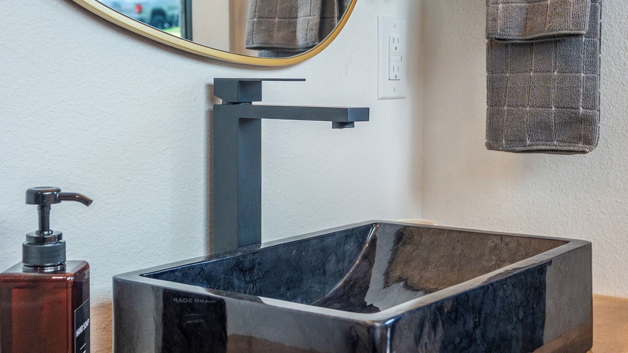 Photo of Bathroom in Rockwell