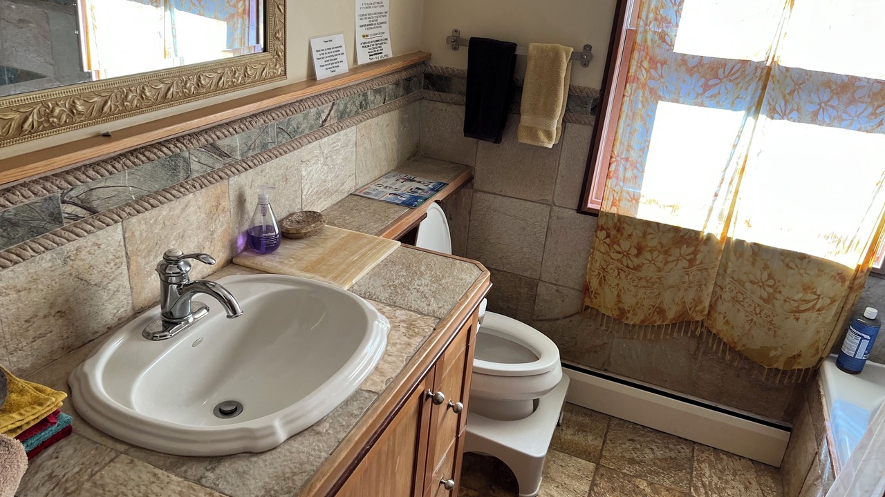 Photo of Bathroom in Newlands