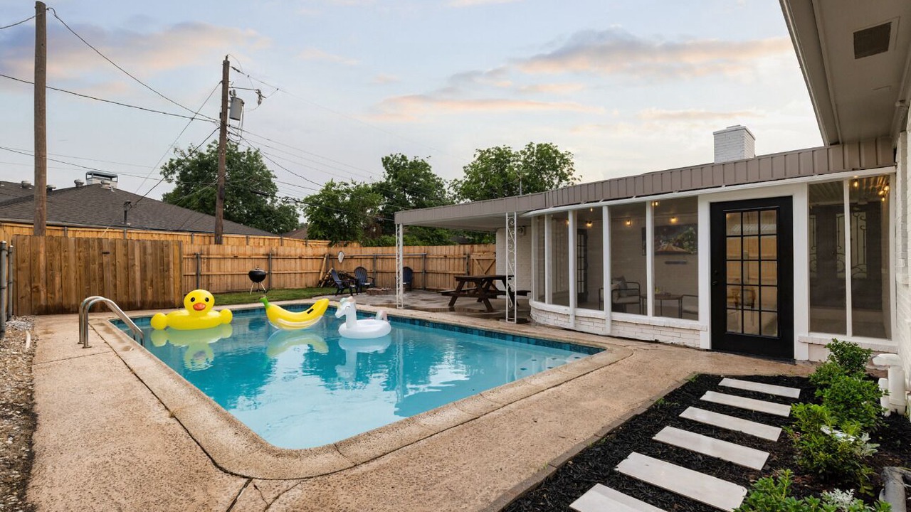 Photo of Outdoor in Buckner Terrace - Everglade Park