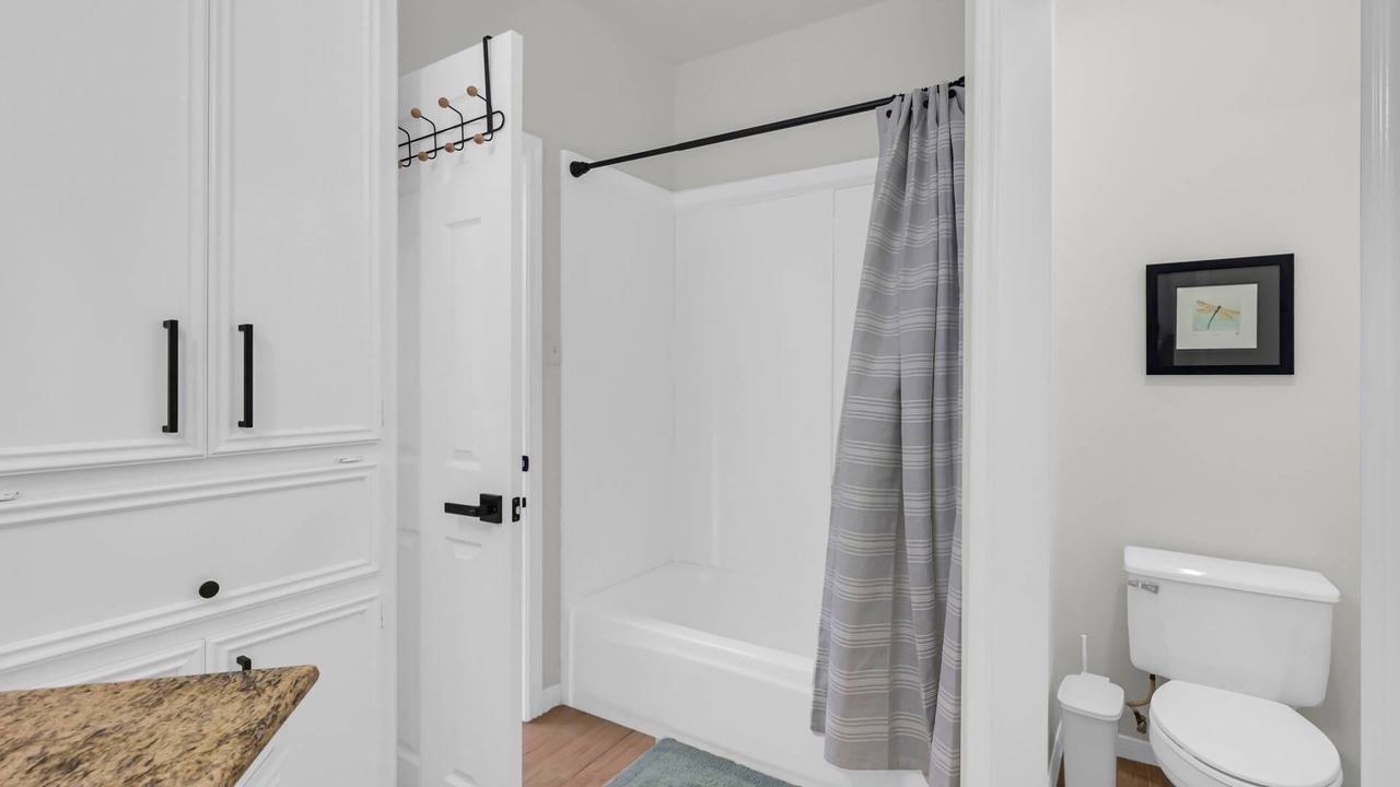 Photo of Bathroom in April Sound
