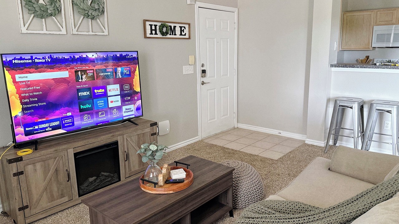 Photo of Livingroom in Vance Jackson