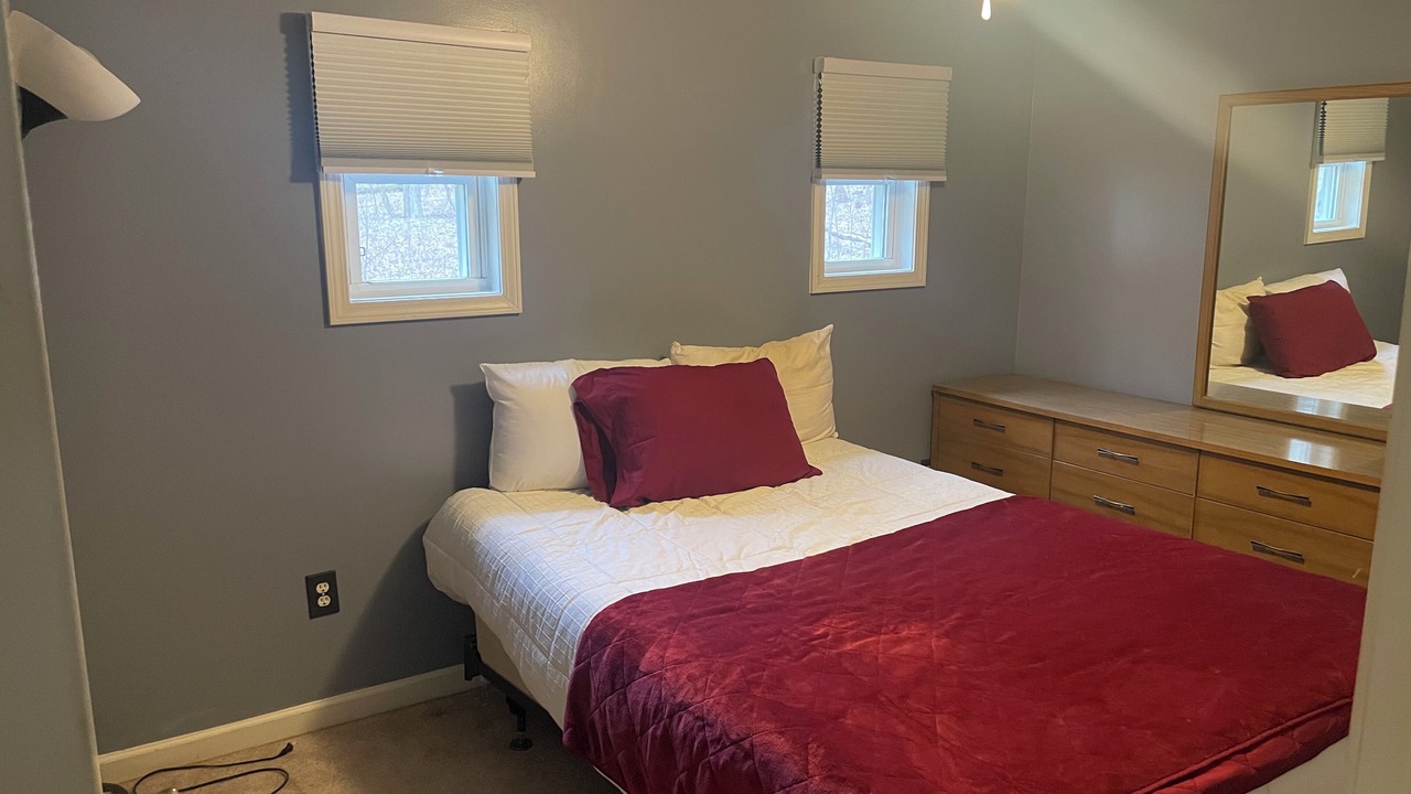 Photo of Bedroom in Elco
