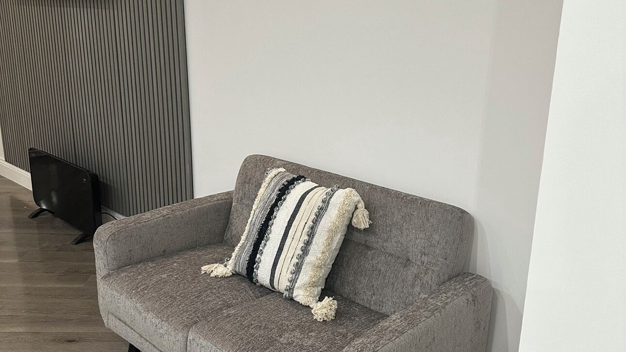 Photo of Livingroom in Mayesbrook