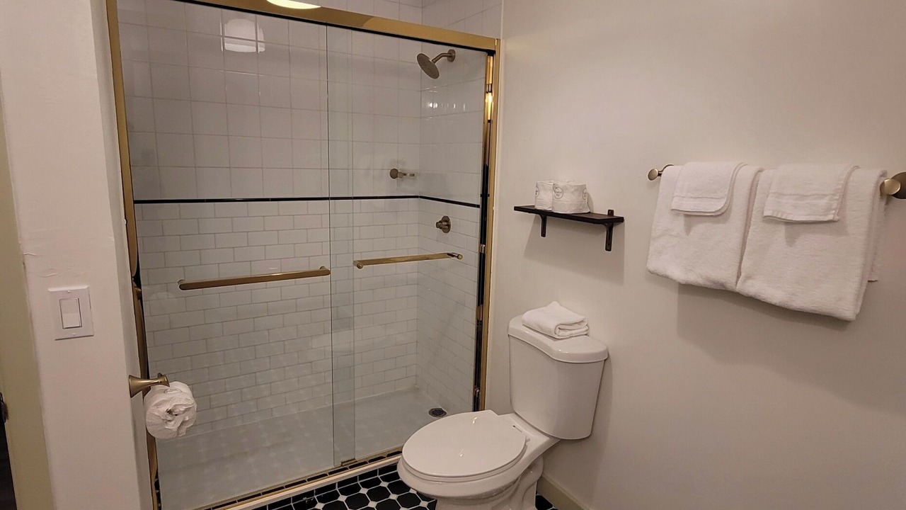 Photo of Bathroom in Gatlinburg