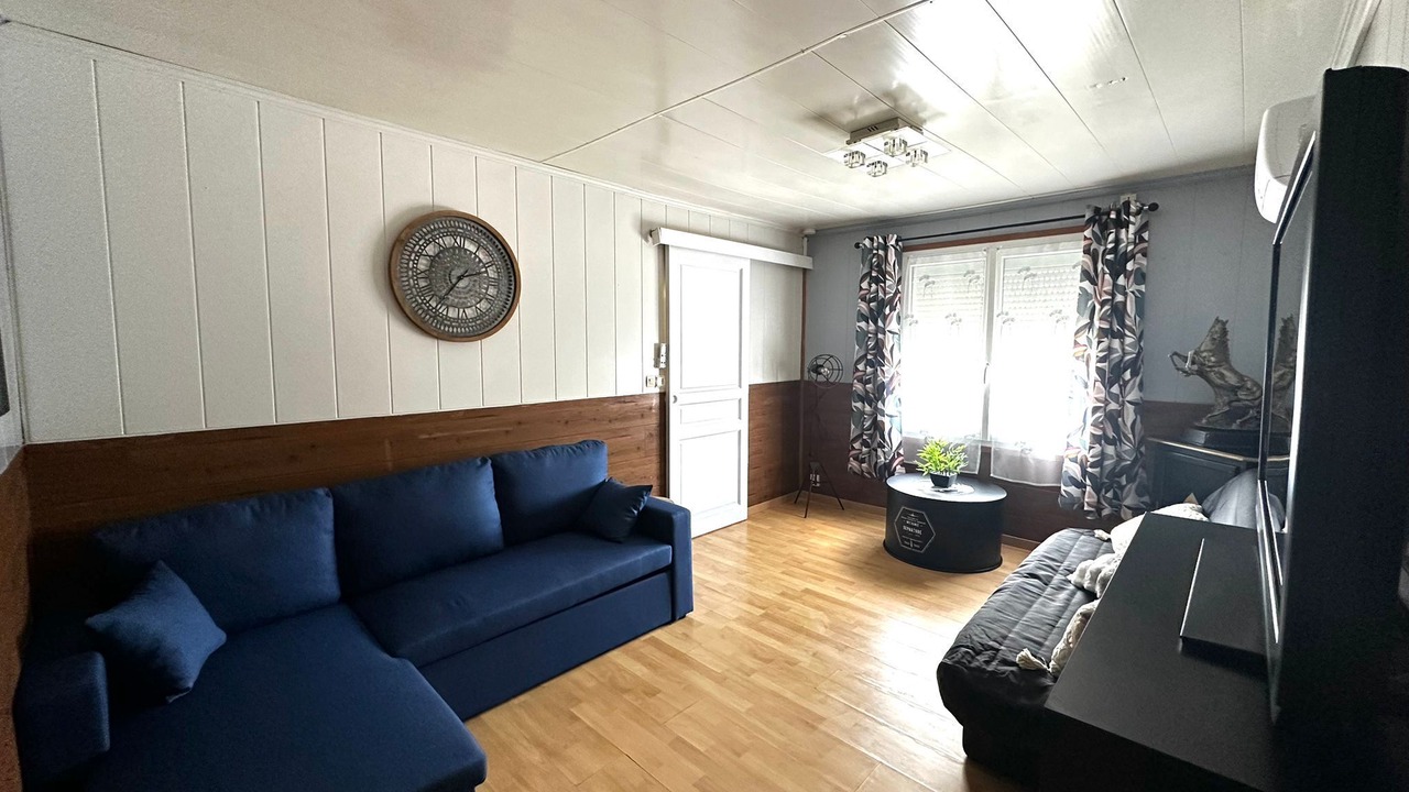Photo of Livingroom in Le Tronquay