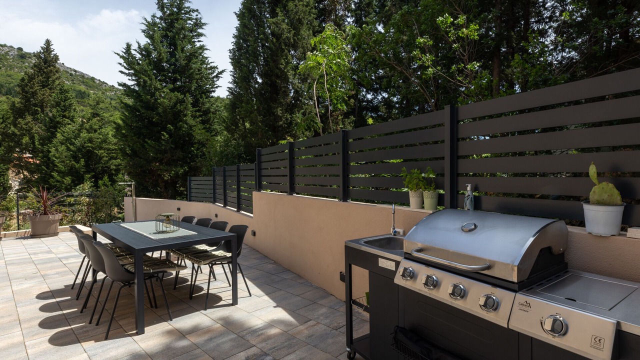Photo of Outdoor in Kremena