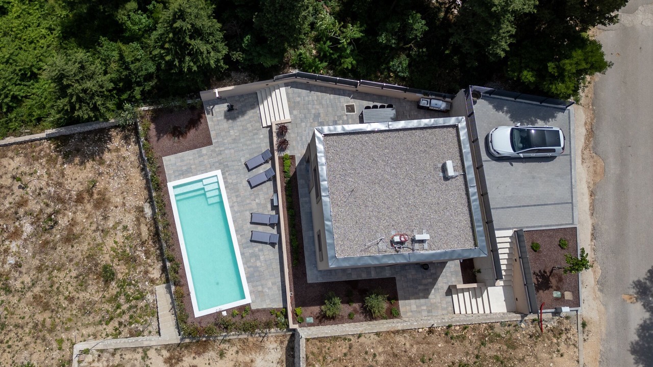 Photo of Outdoor in Kremena