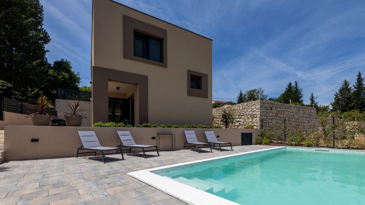 Photo of Outdoor in Kremena