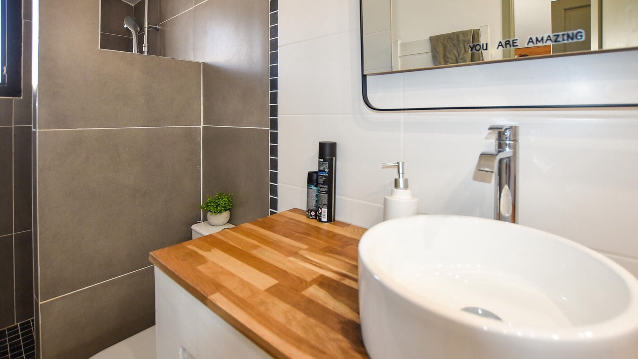 Photo of Bathroom in Chateauneuf-du-Pape
