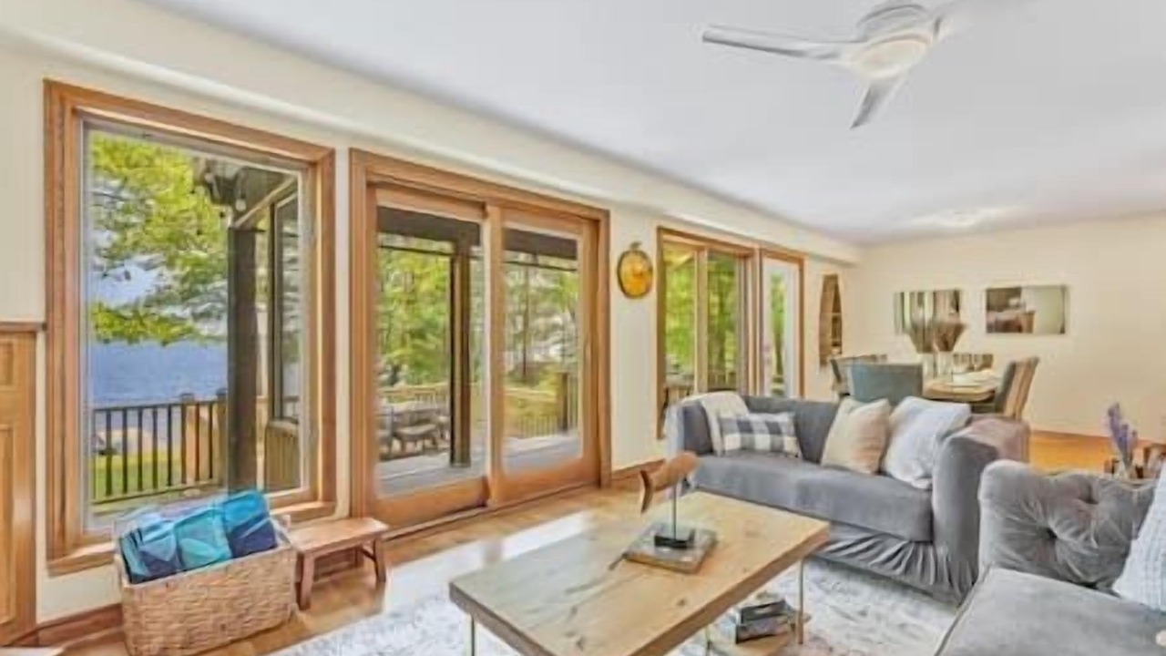 Photo of Livingroom in Severn