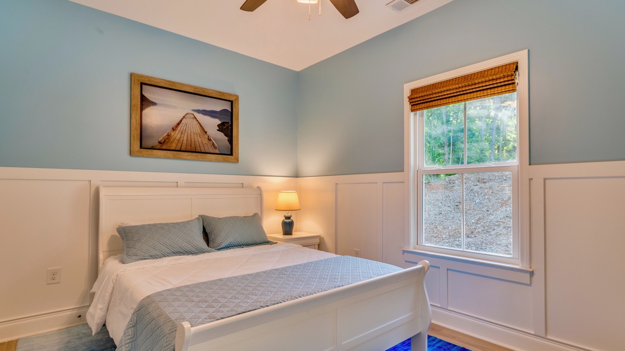 Photo of Bedroom in Fair Play
