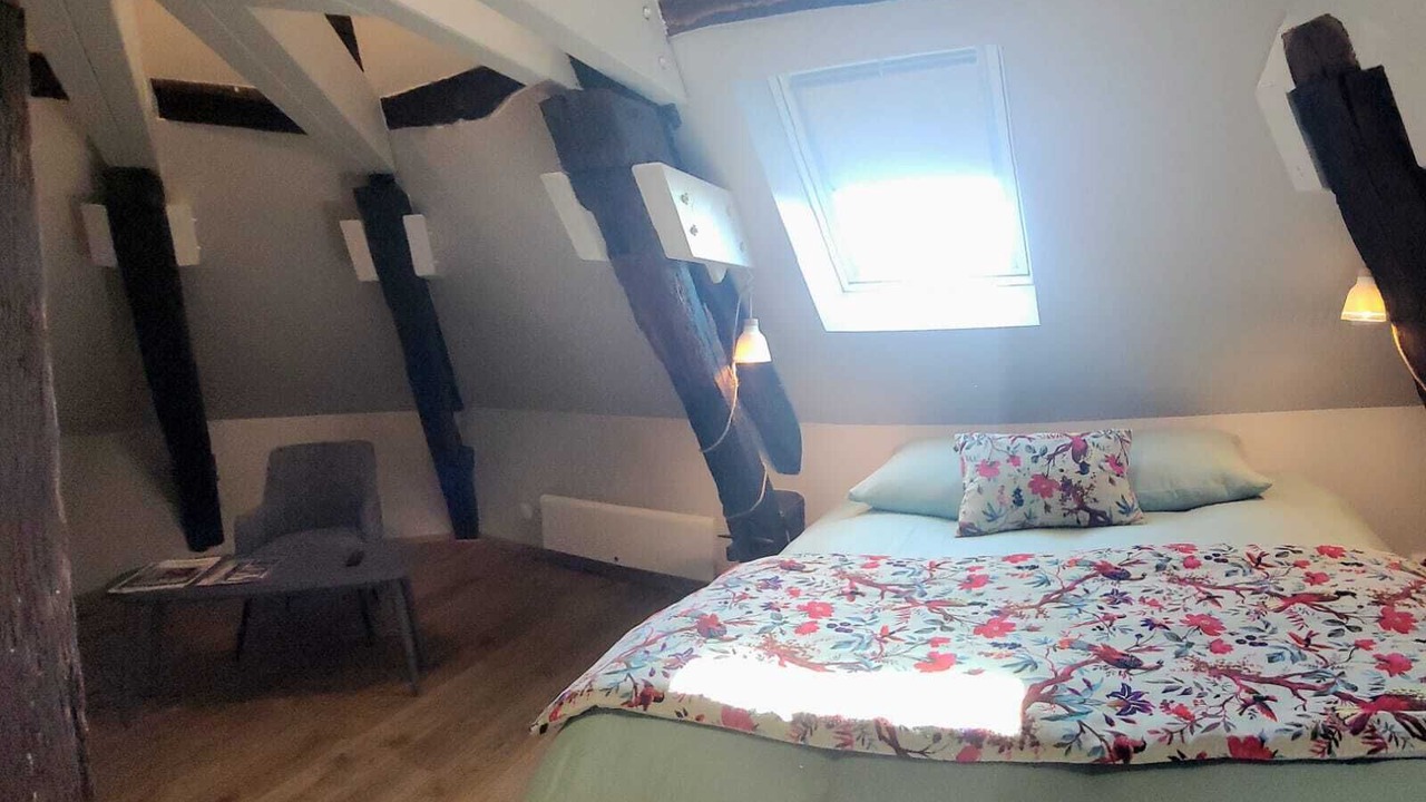 Photo of Bedroom in Sens