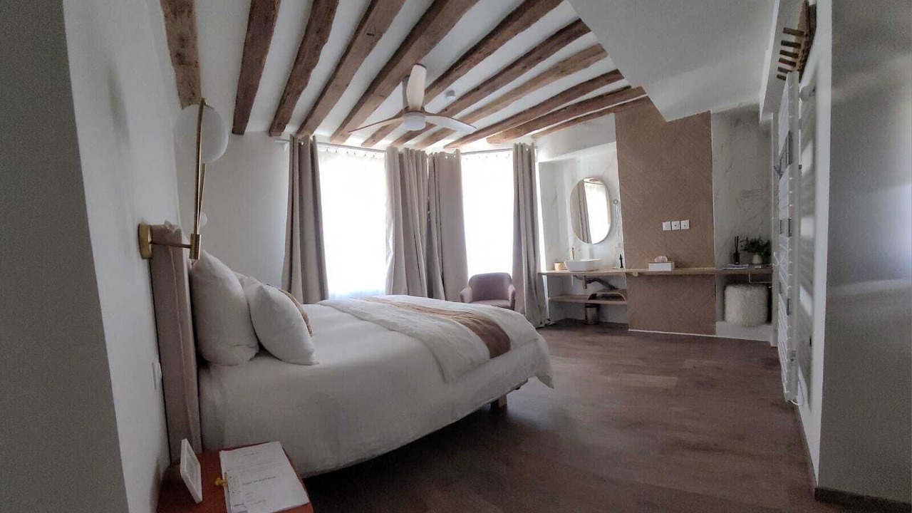 Photo of Bedroom in Sens