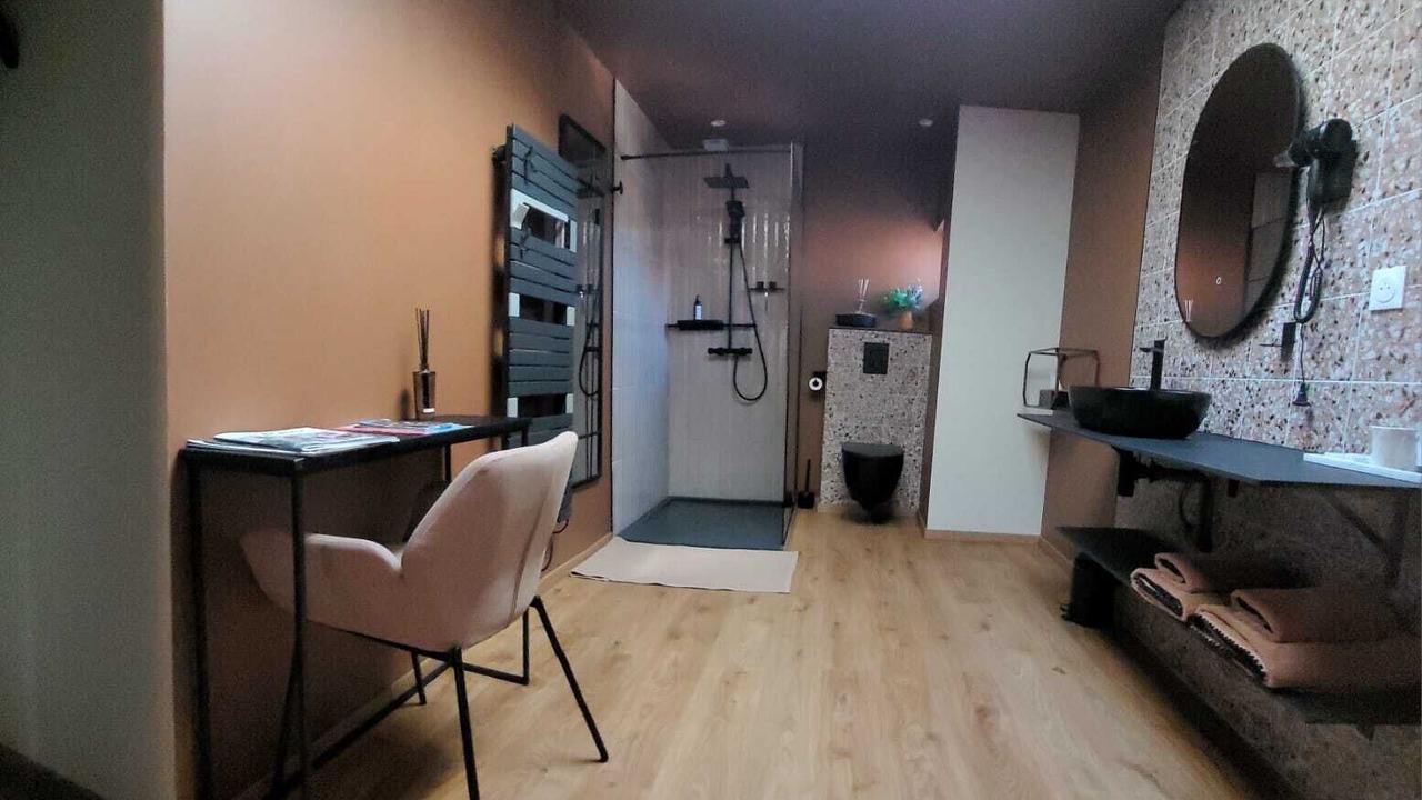 Photo of Bathroom in Sens