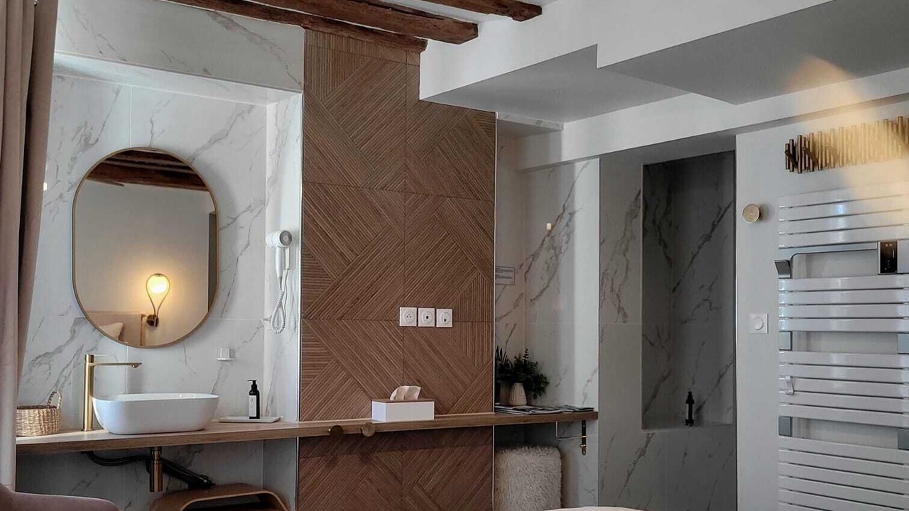 Photo of Bedroom in Sens