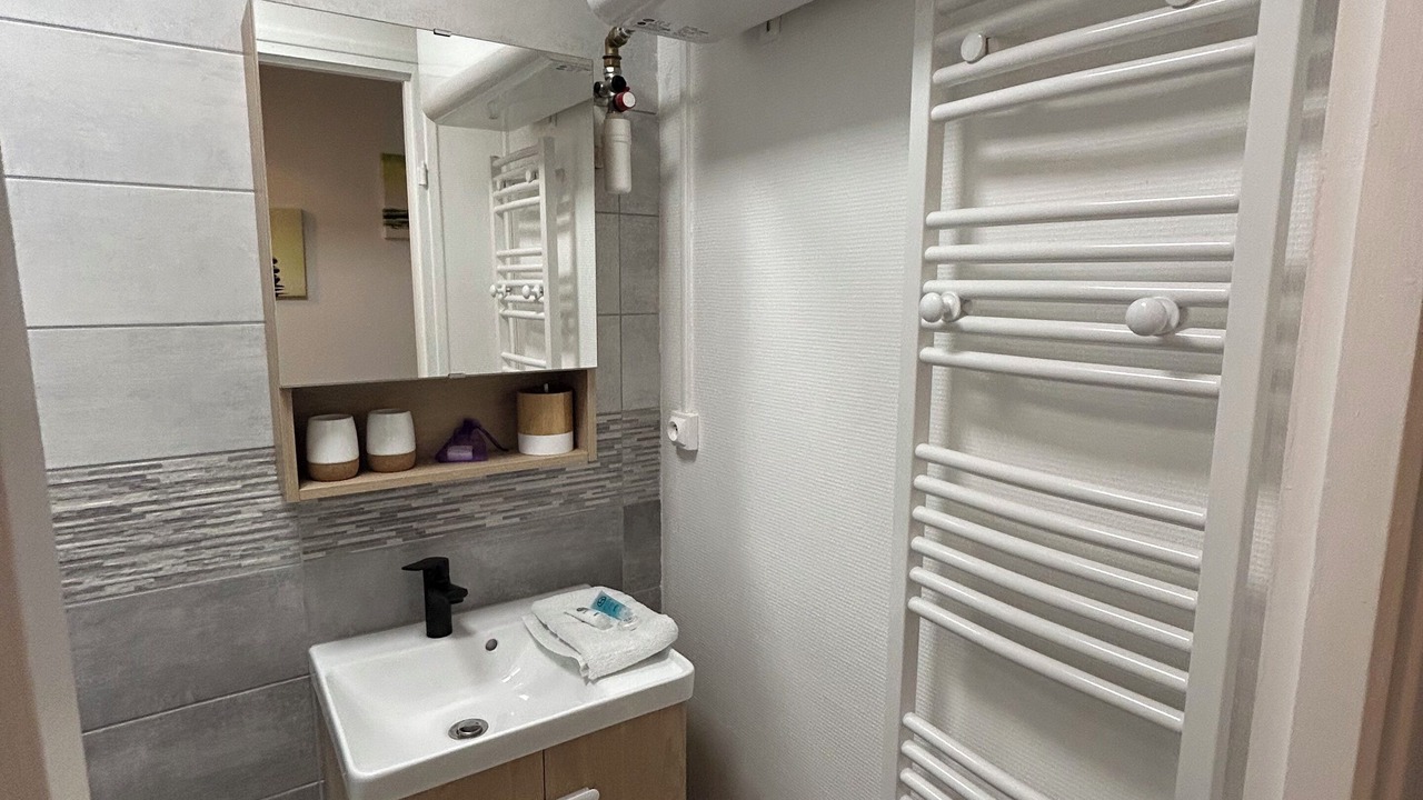 Photo of Bathroom in Langres