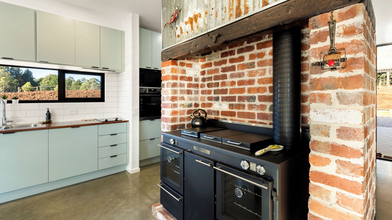 Photo of Kitchen in Toombullup