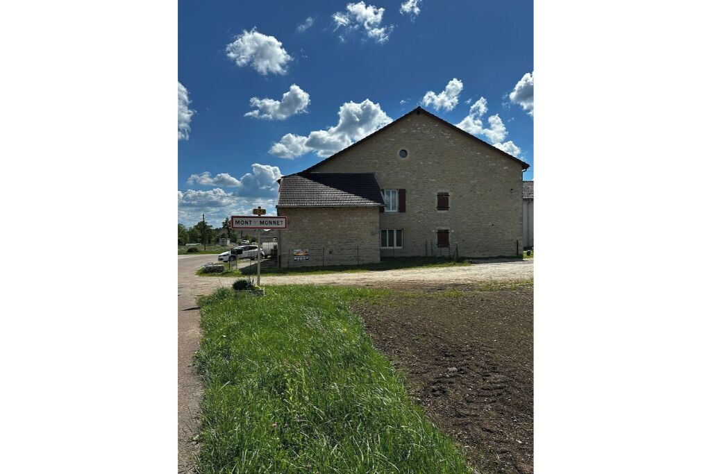Photo of Outdoor in Mont-sur-Monnet