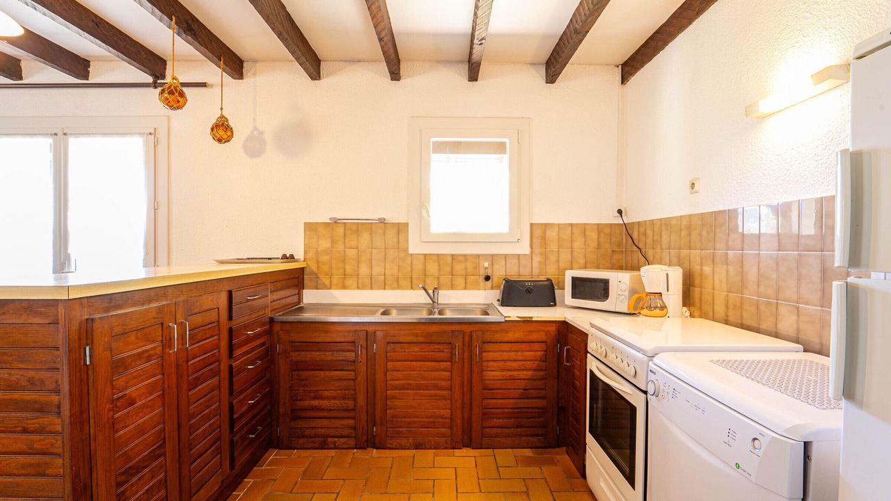 Photo of Kitchen in Lit-et-Mixe