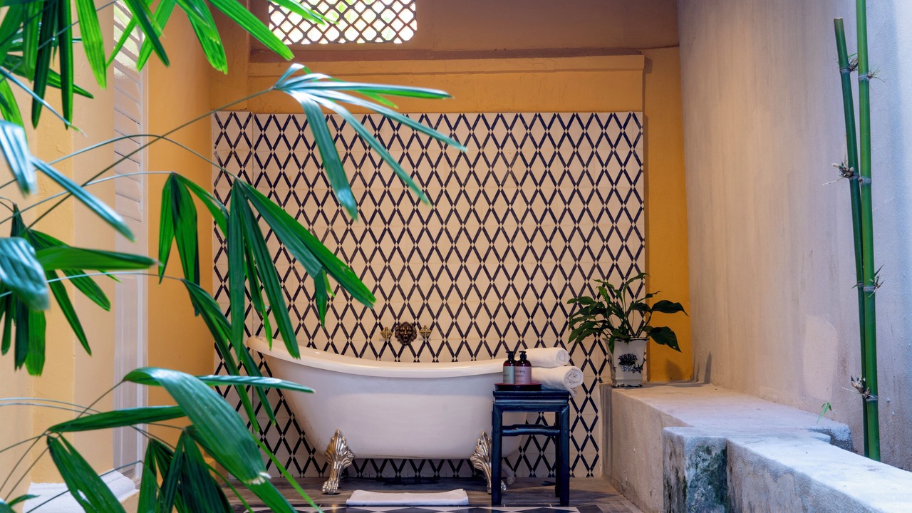 Photo of Bathroom in Historic George Town