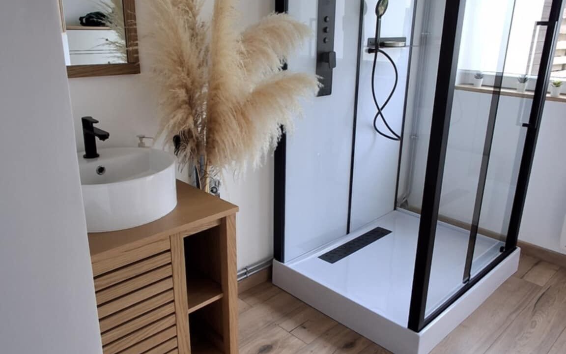 Photo of Bathroom in Coulogne