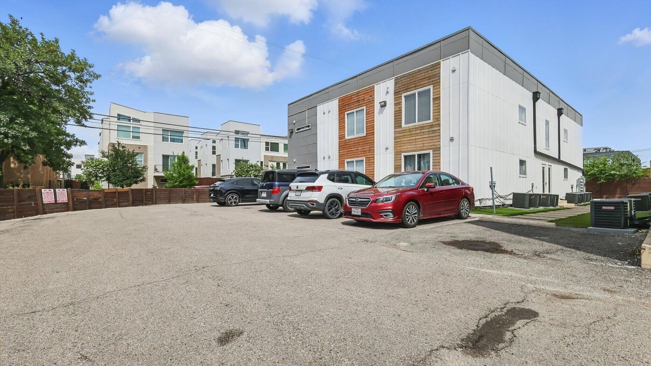 Photo of Outdoor in Old East Dallas