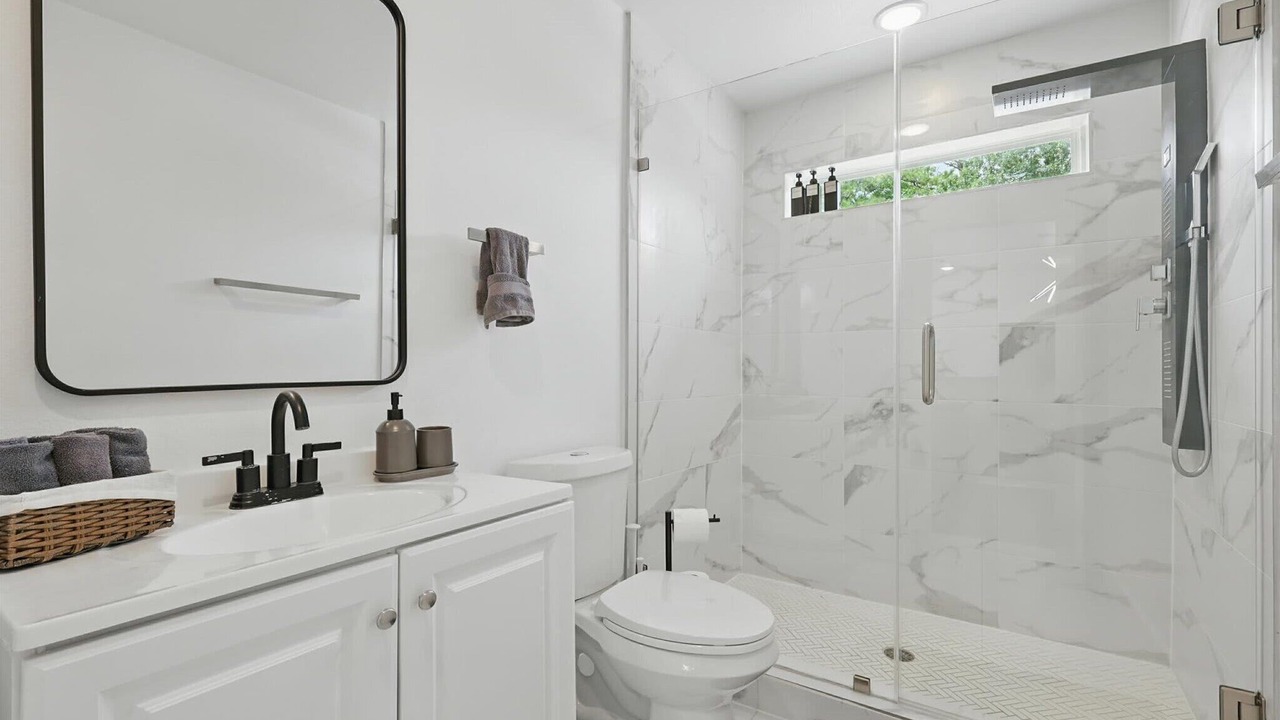 Photo of Bathroom in Old East Dallas