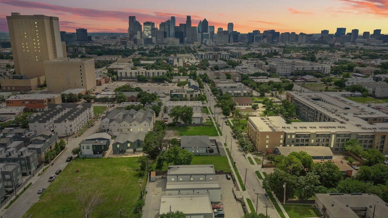 Photo of Outdoor in Old East Dallas