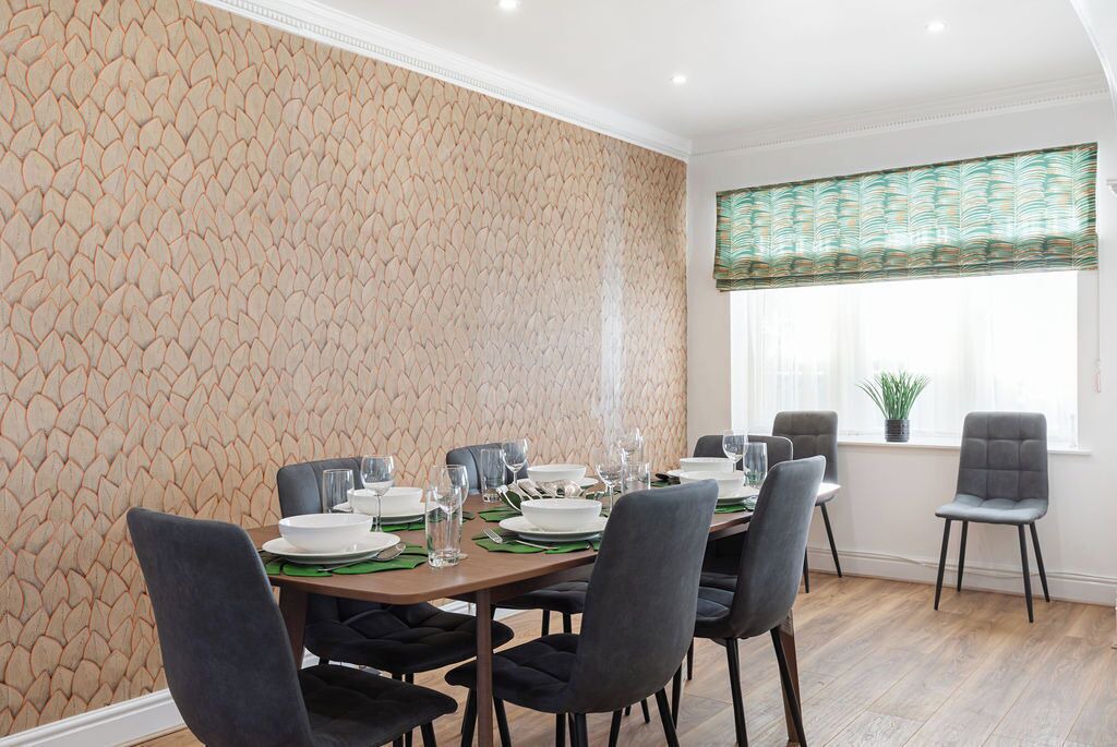 Photo of Others in Elstree