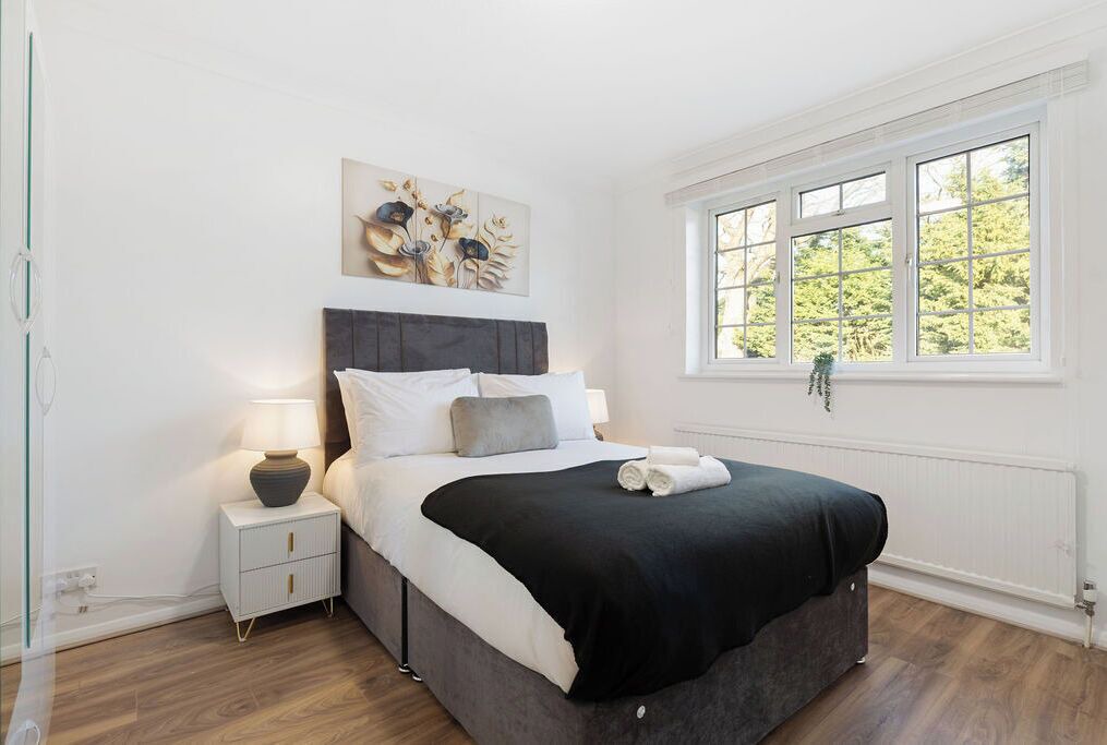 Photo of Bedroom in Elstree