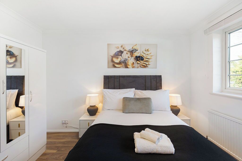 Photo of Bedroom in Elstree