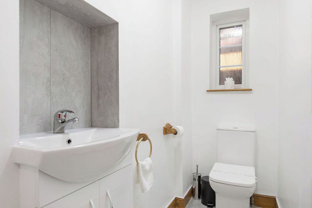 Photo of Bathroom in Elstree