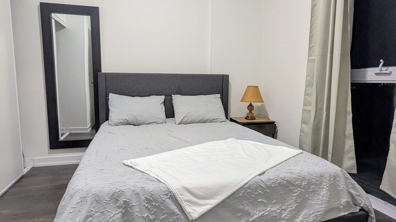 Photo of Bedroom in Oakville