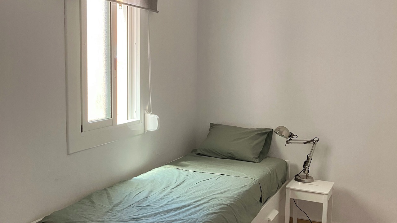 Photo of Bedroom in Santa Coloma de Gramenet