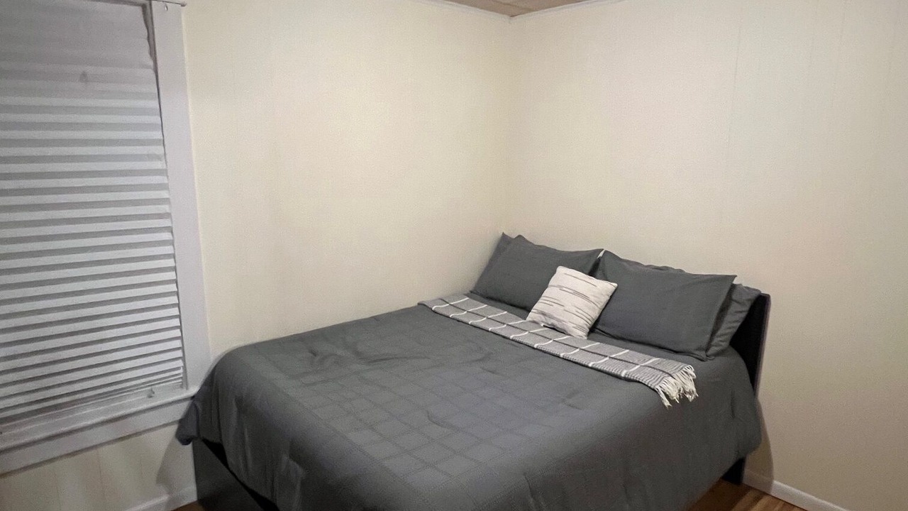 Photo of Bedroom in Oneonta