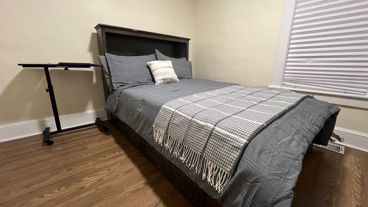 Photo of Bedroom in Oneonta