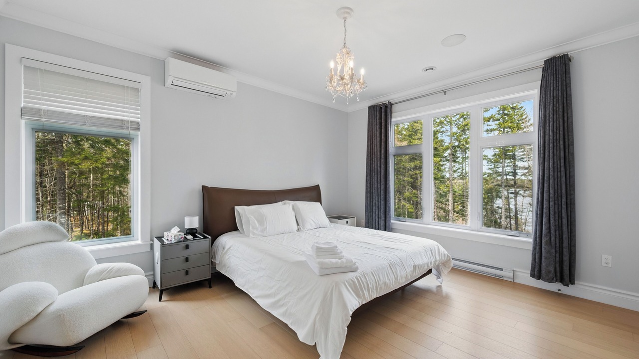 Photo of Bedroom in Hammonds Plains
