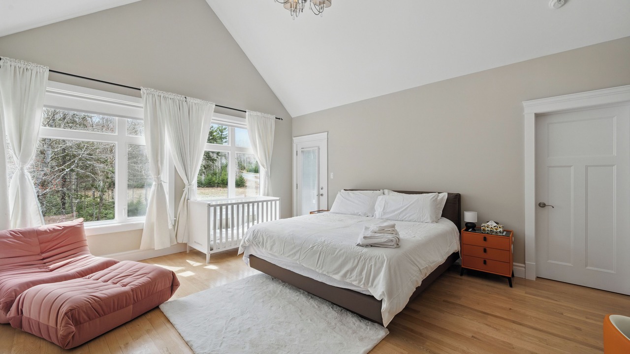 Photo of Bedroom in Hammonds Plains