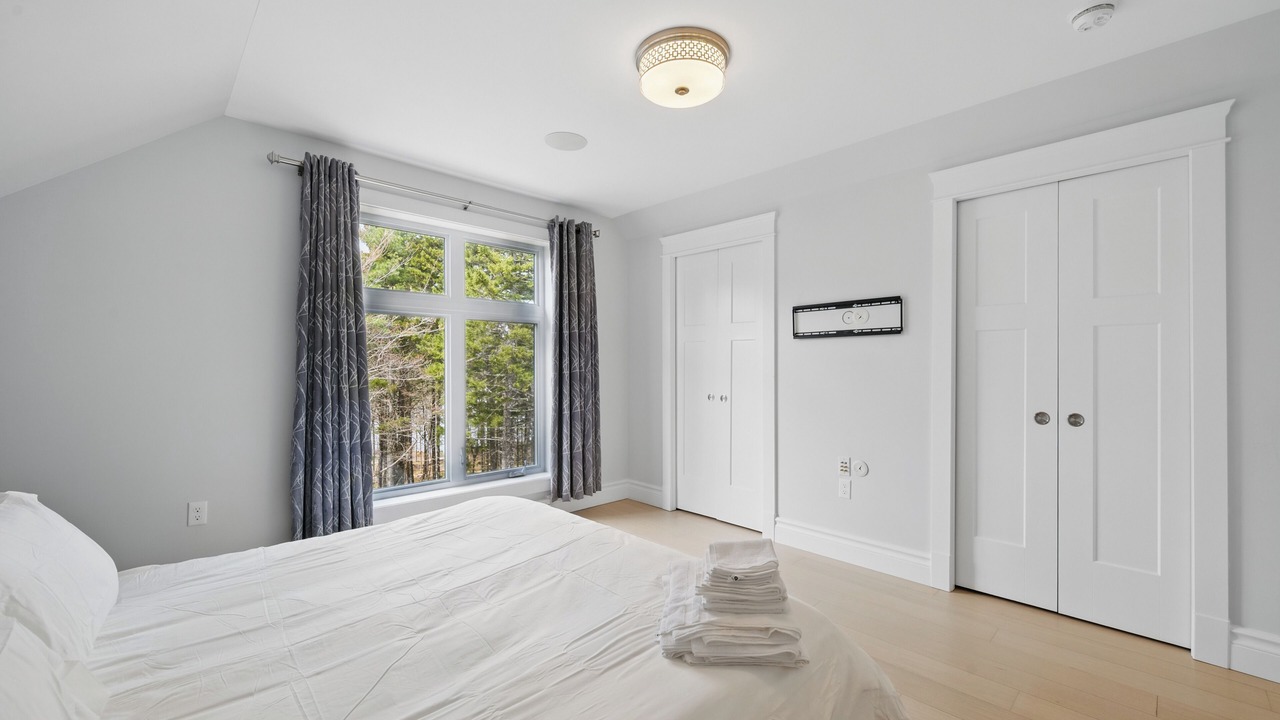 Photo of Bedroom in Hammonds Plains