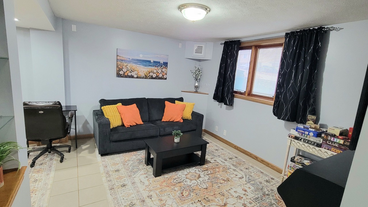 Photo of Livingroom in Millard