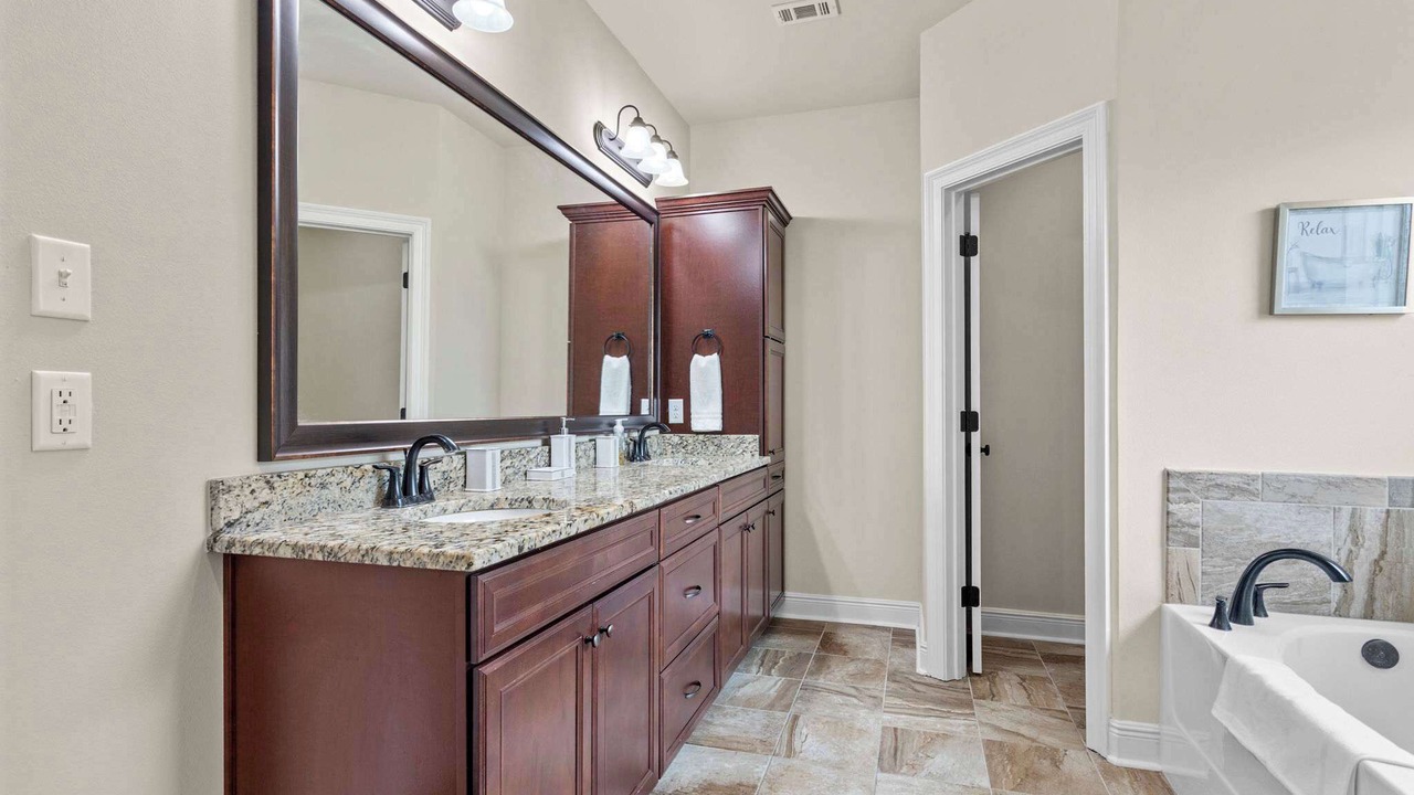 Photo of Bathroom in Lake Charles