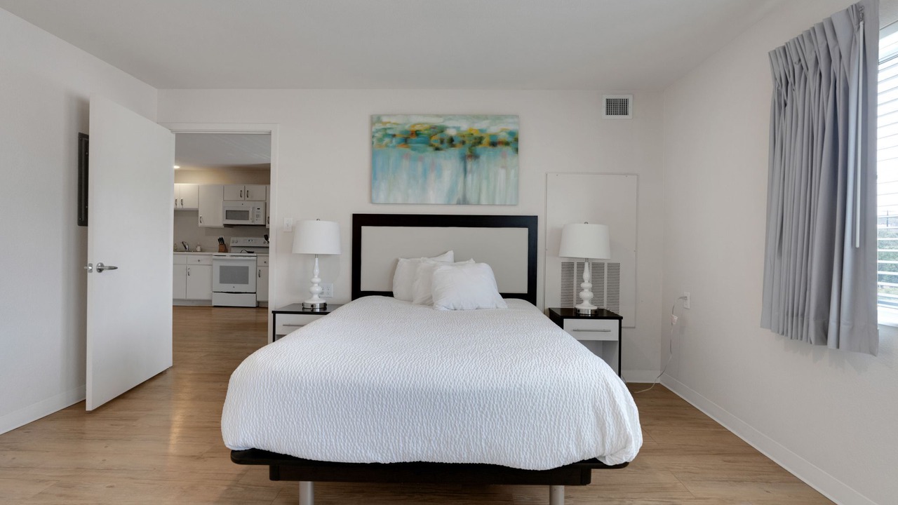 Photo of Bedroom in Far North Central