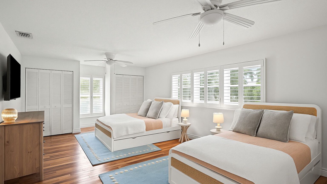 Photo of Others in Palm Beach Shores