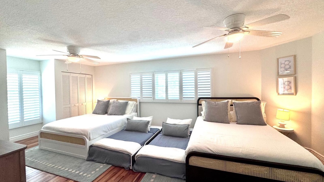 Photo of Others in Palm Beach Shores