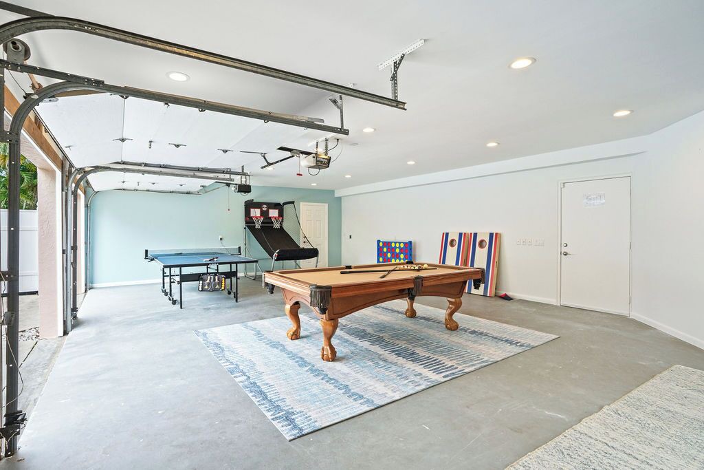 Photo of Others in Palm Beach Shores