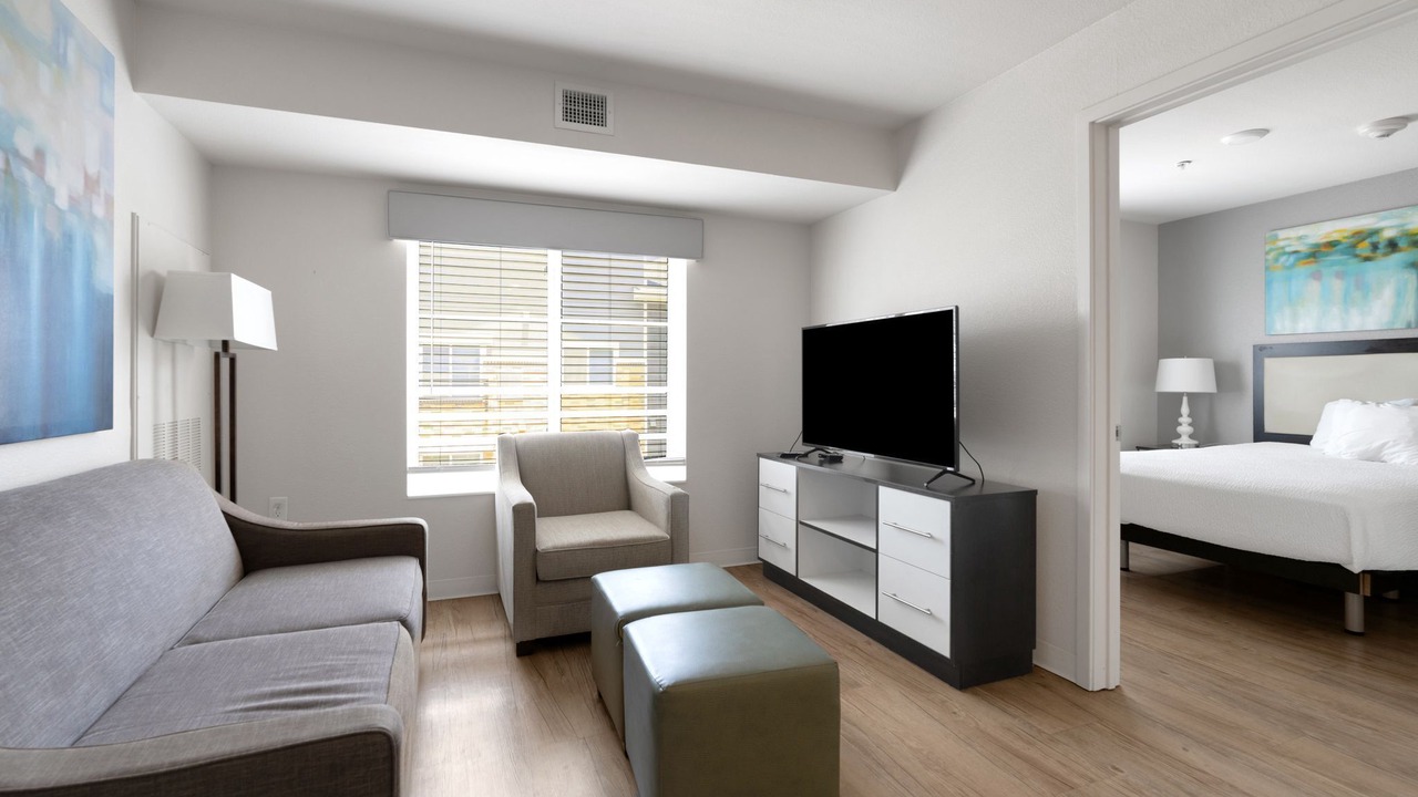 Photo of Bedroom in Far North Central