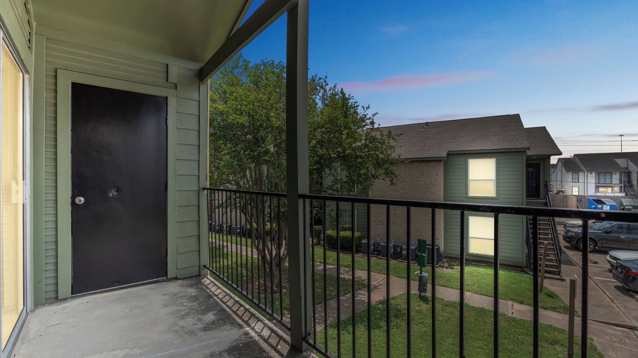 Photo of Outdoor in Clodine