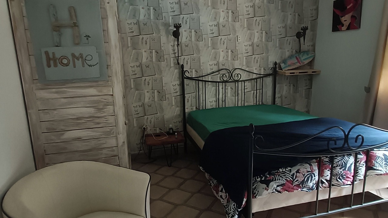 Photo of Bedroom in Saint-Andre-d'Olerargues