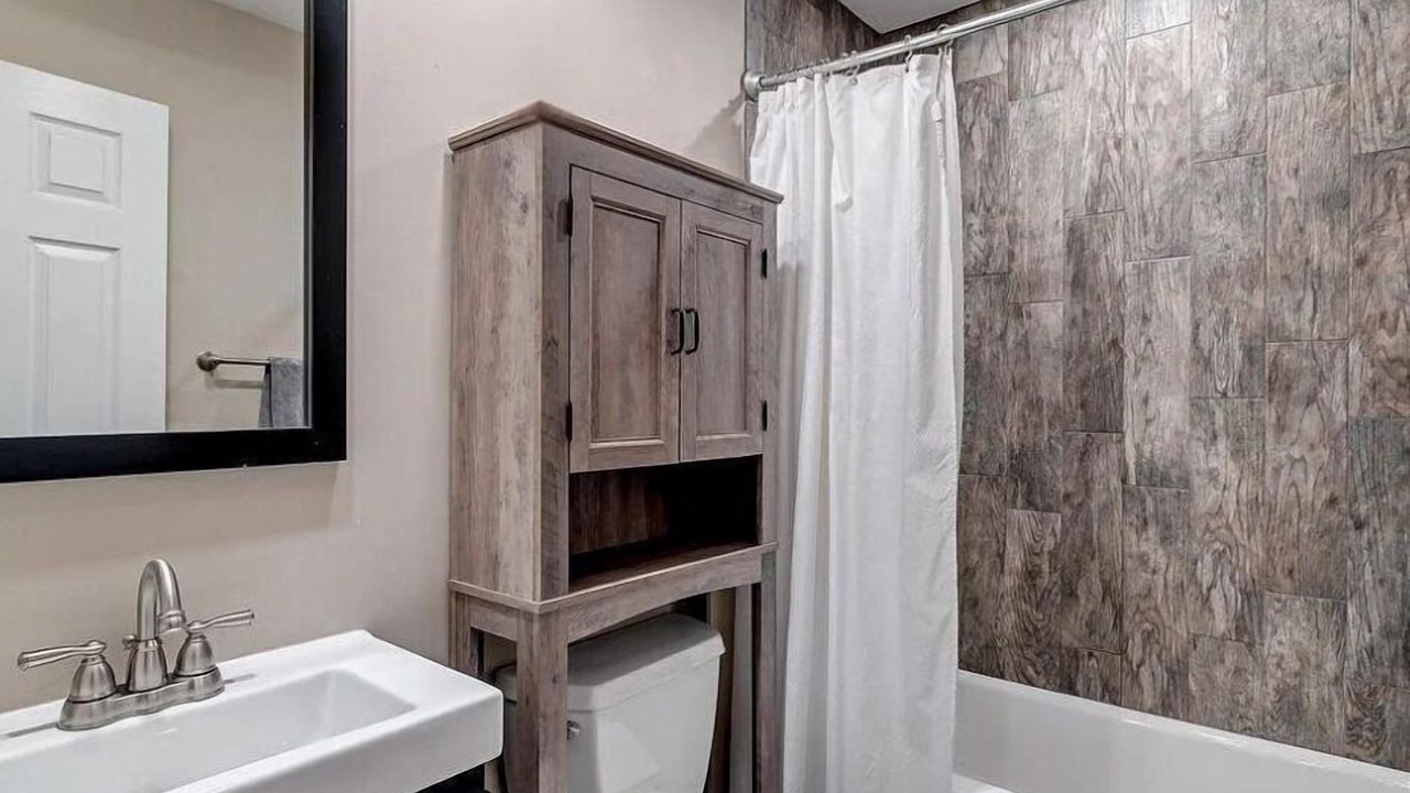 Photo of Bathroom in Tannersville