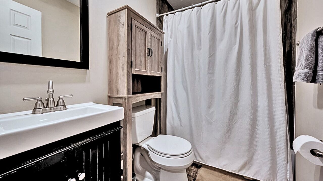 Photo of Bathroom in Tannersville